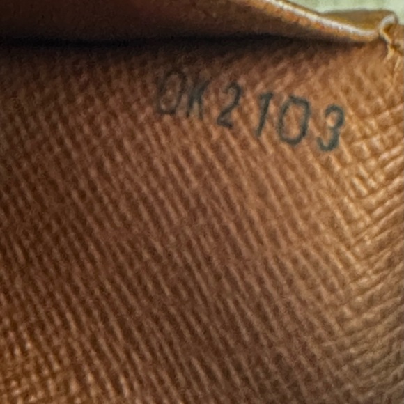 Louis Vuitton Monogram Brown Wallet Authentic EUC - Picture 13 of 14